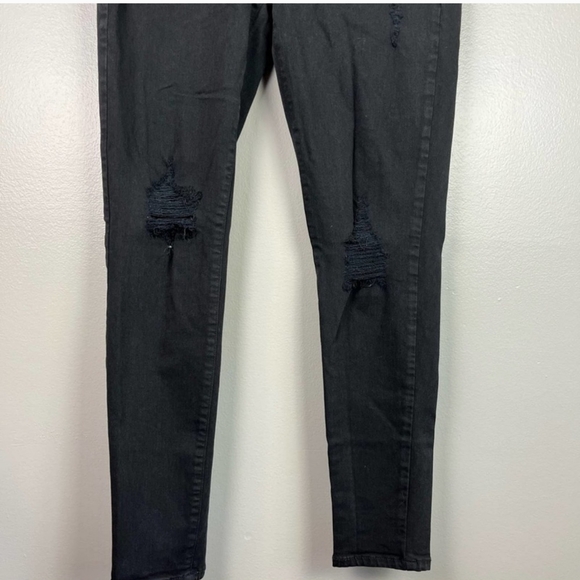 American Eagle Black Distressed Busted Knee Super Stretch Jegging Jeans Size 10 - Picture 2 of 5